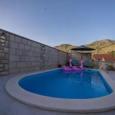 Вилла Ivanica Bih 12 Km Od Dubrovnika Ravno