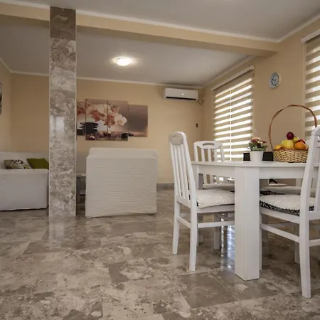 Вилла Ivanica Bih 12 Km Od Dubrovnika *